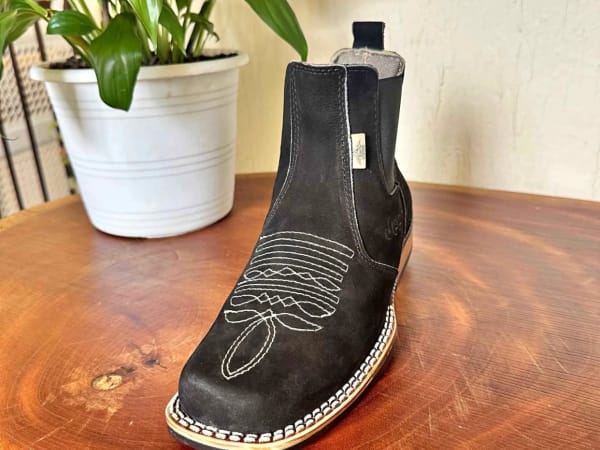 Botín Vaquero con Suela de Goma Flex