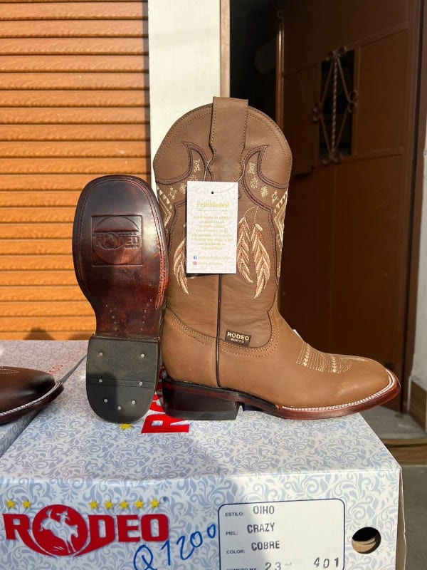 Bota Vaquera Nobuck Miel