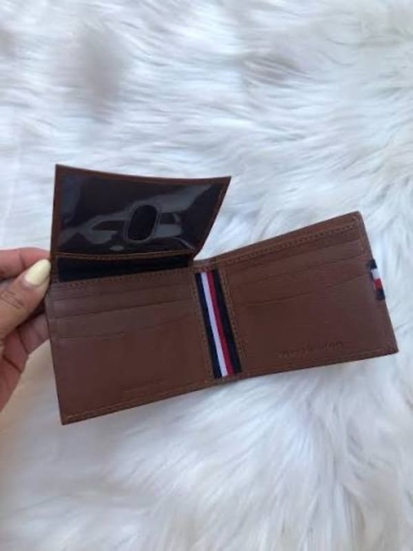 Billetera Bifold Clasica Cuero Cafe