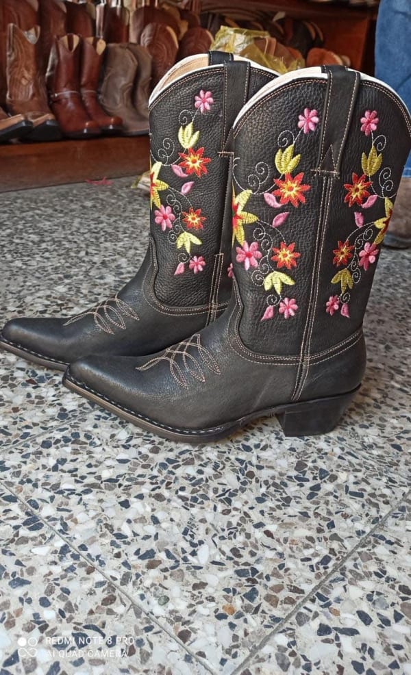 Bota con Forro de Borrego Interno Dama