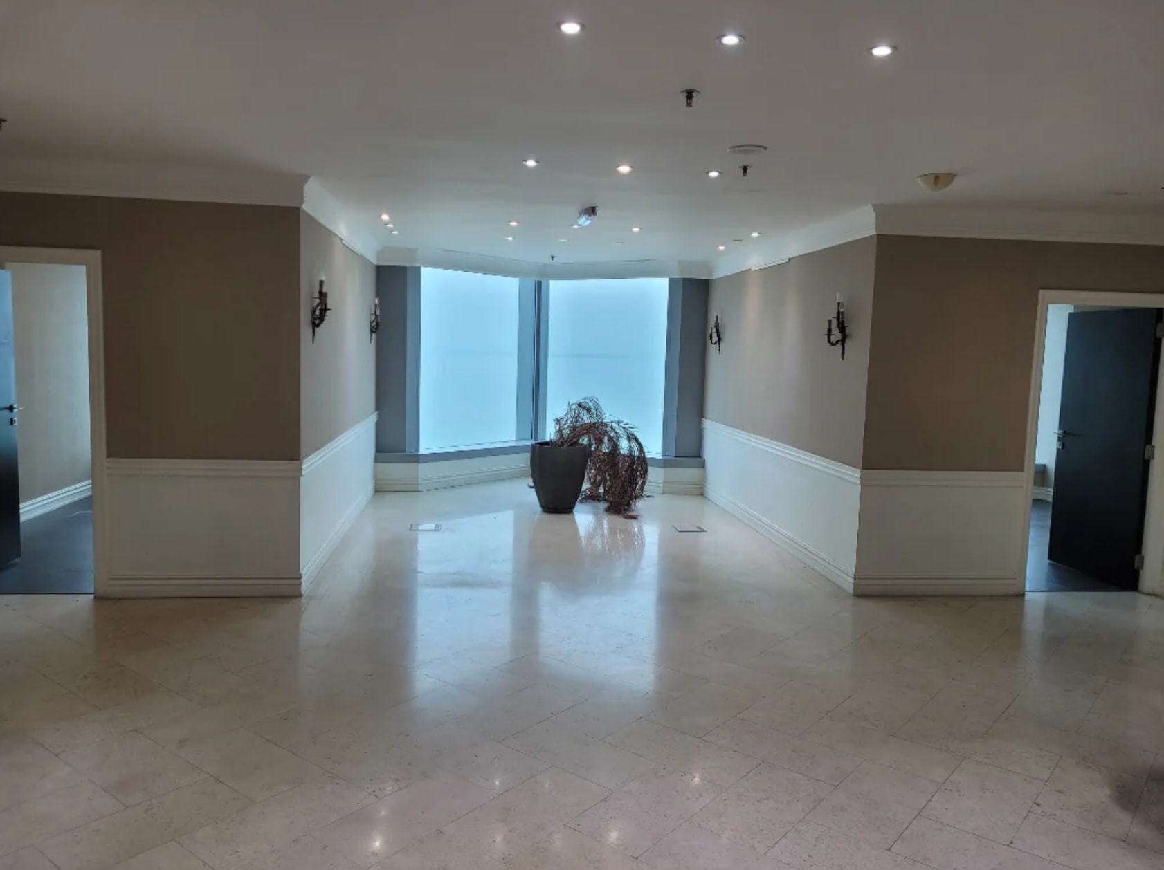 property-image-0