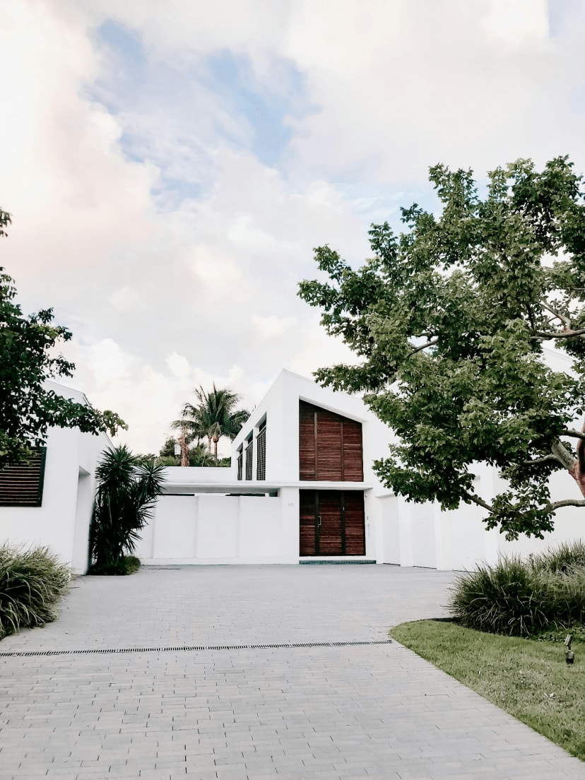 property-image-0