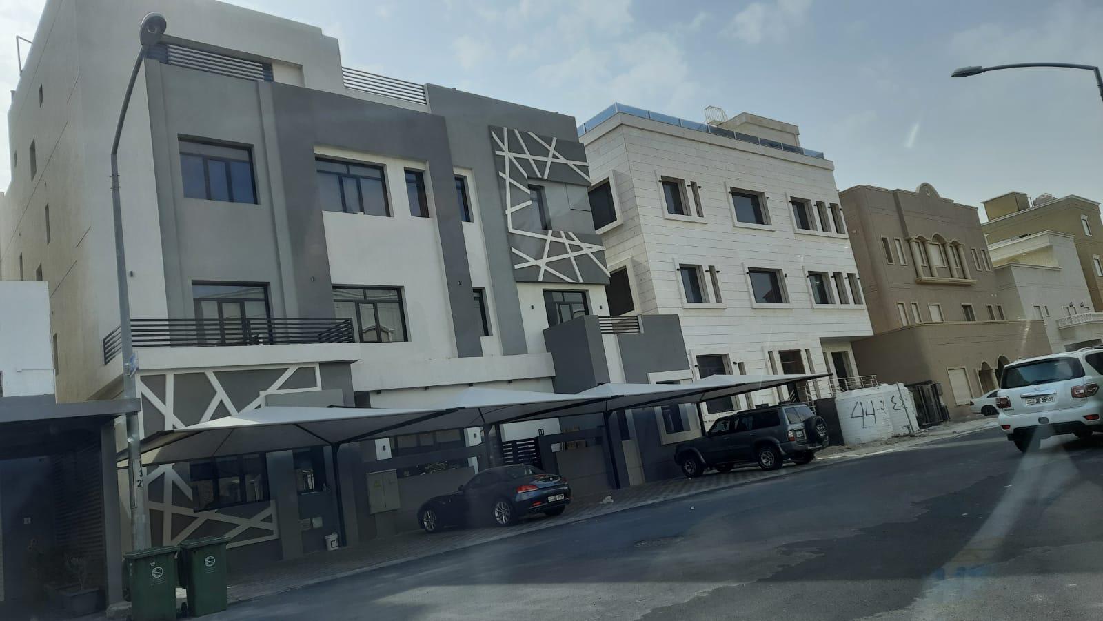 صورة ١: فيلا من ٧ غرف نوم للبيع في شمال غرب الصليبيخات، الكويت