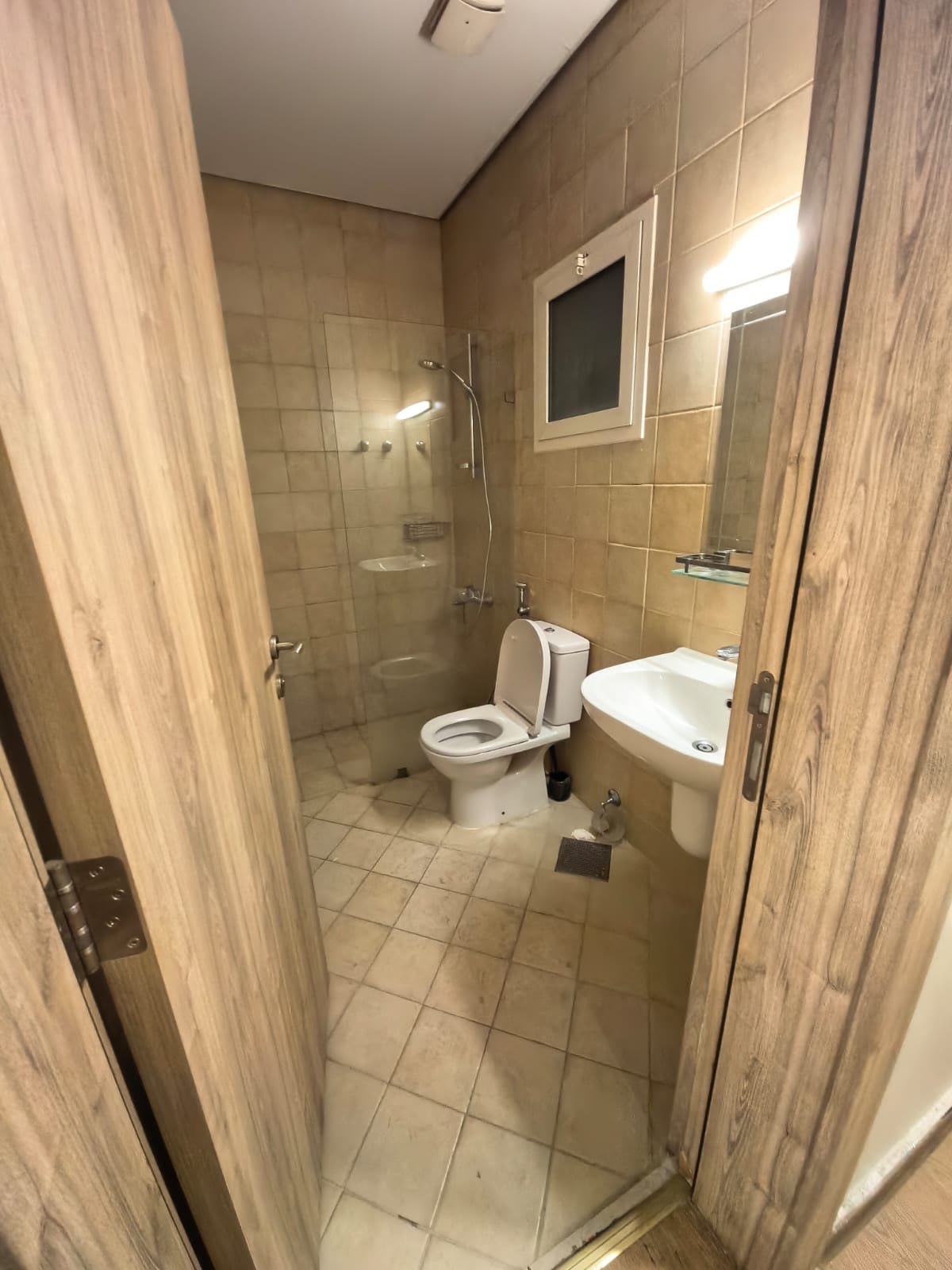 Photo 7: 3-bedroom apartment for rent in Mahboula, Kuwait