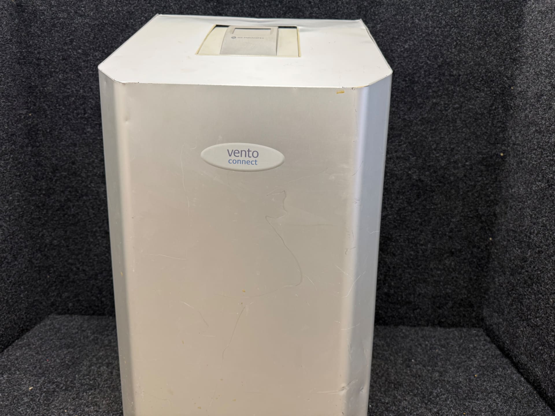 AVGASARE VENTO V 6.1 EC IMI
IMI Pneumatex Vento V 6.1 EC Connect vakuumavgasare för kylsystem RSK 5534945