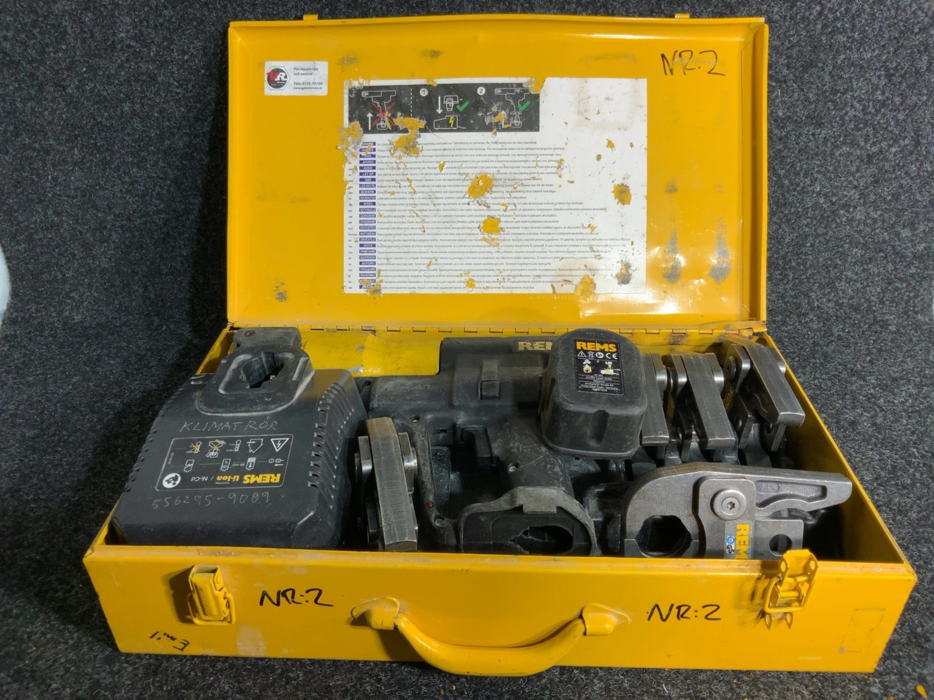 REMS pressmaskin pressverktyg med 5 st V pressbackar MV2 V15 V22 V28 V35 MED batteri och laddare