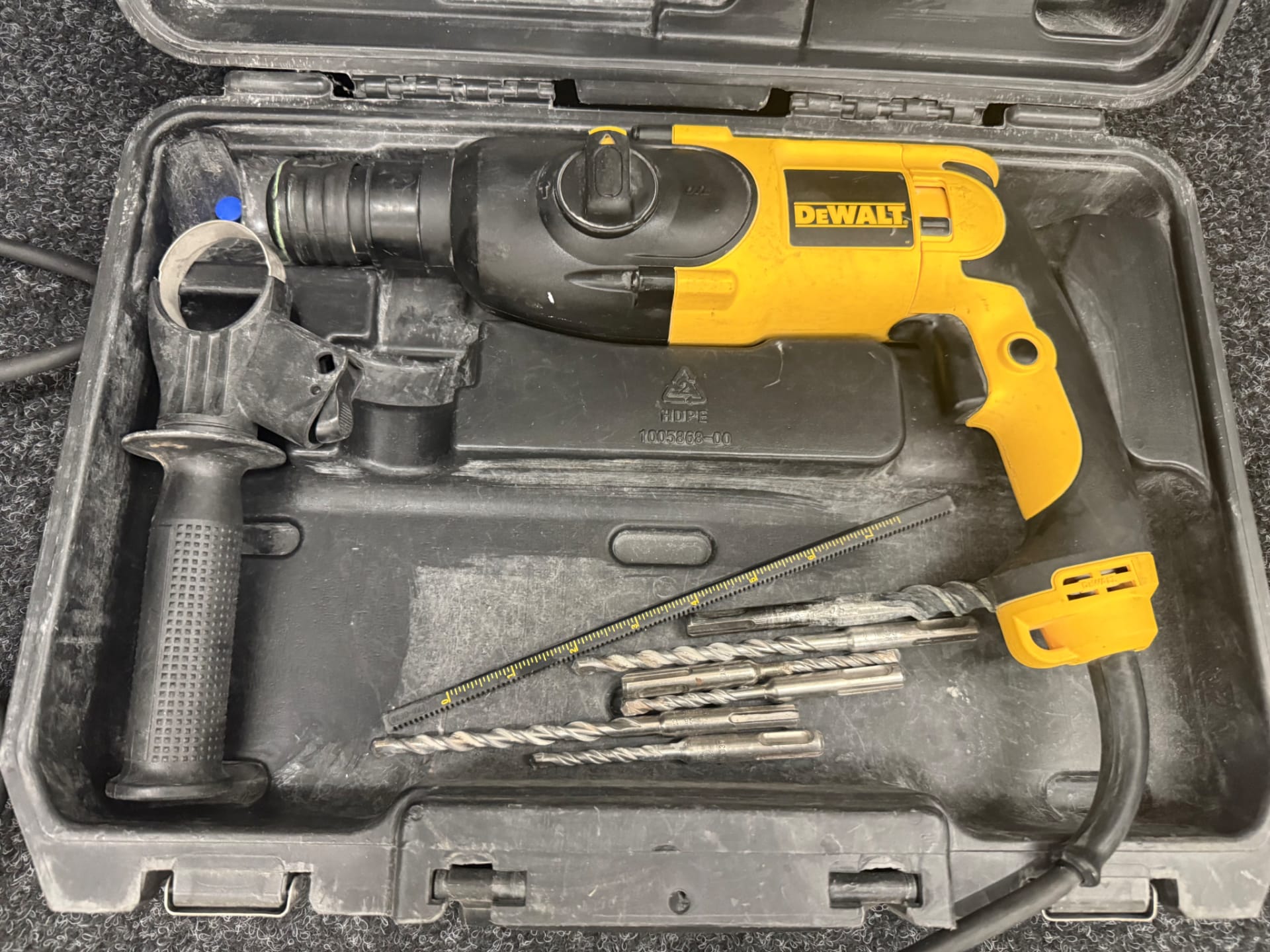 DeWalt D25013-QS Borrhammare 650W