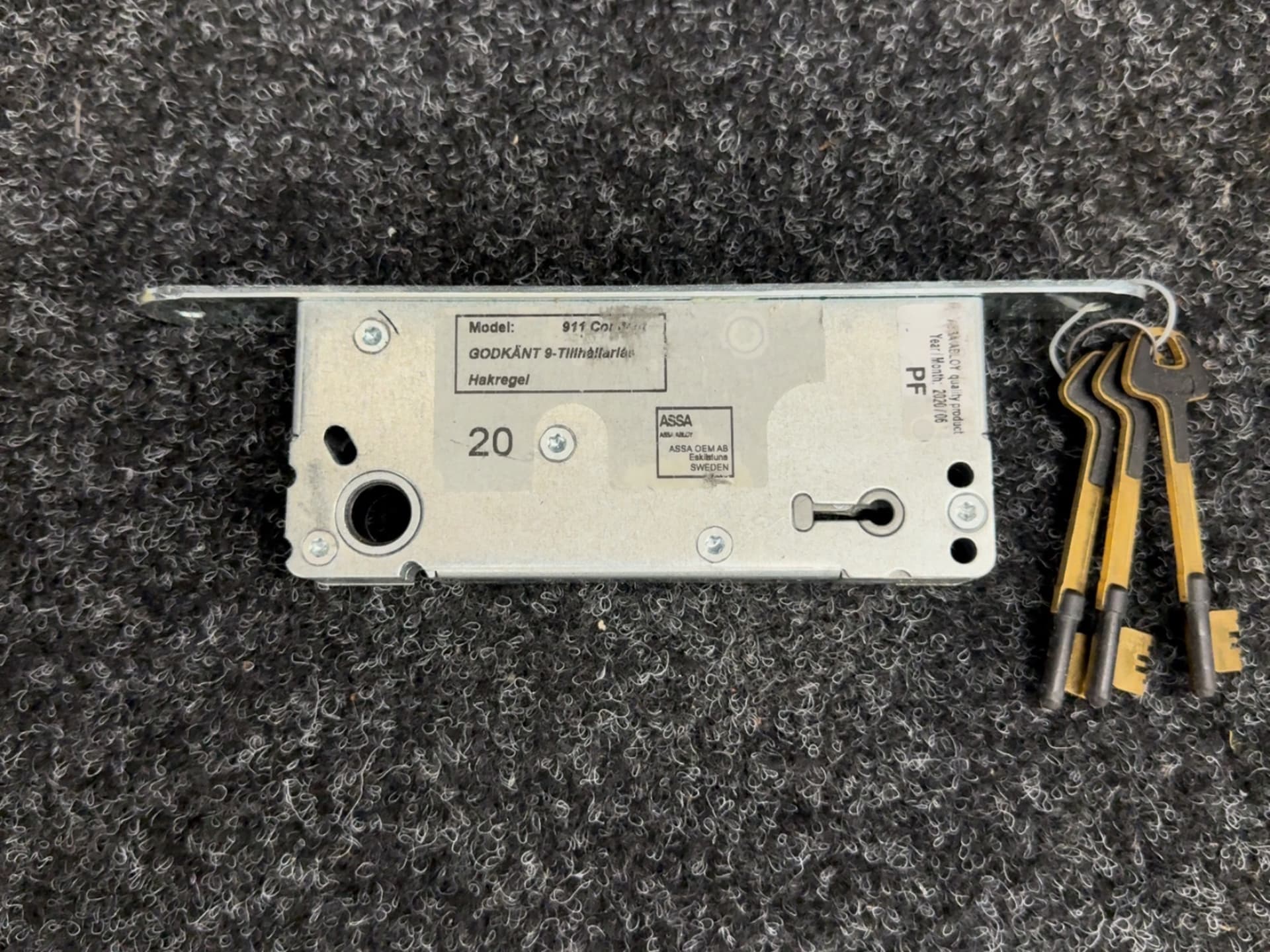ASSA ABLOY 911 Connect låshus instickslås för dörr med 3 nycklar