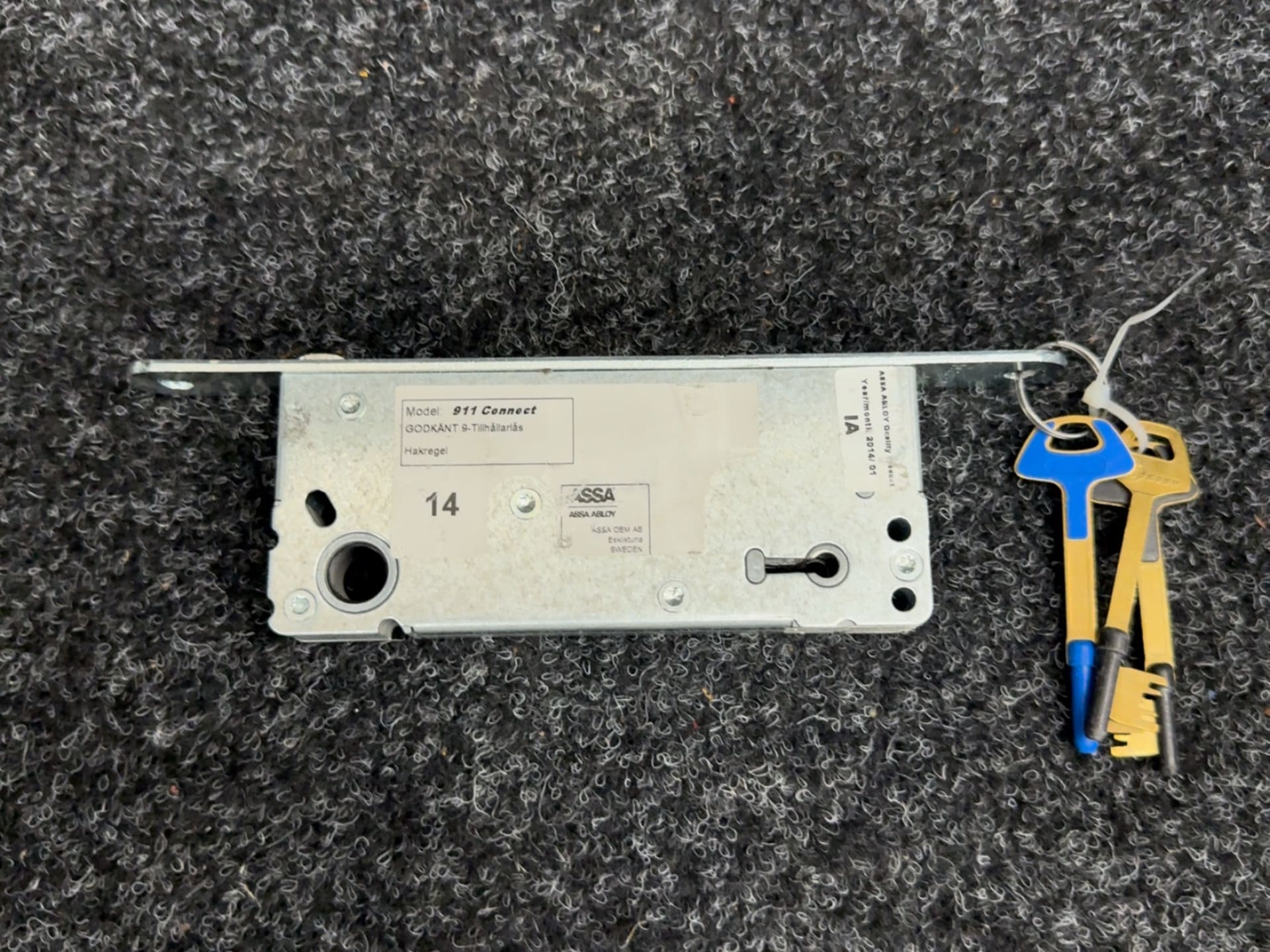 ASSA ABLOY 911 Connect låshus instickslås för dörr med 3 nycklar