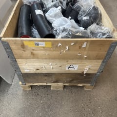 Parti plastsvetsdelar i olika storlekar!