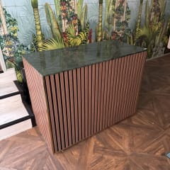 Receptionsdisk med riktig stenskiva