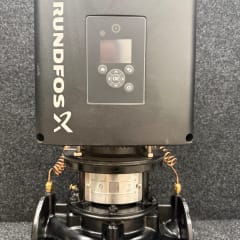 Grundfos TPE 65-210/2-S cirkulationspump inlinepump 3 kW DN65 med frekvensstyrning och tillbehör
