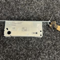 ASSA ABLOY 911 Connect låshus instickslås för dörr med 3 nycklar