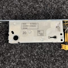 ASSA ABLOY 911 Connect låshus instickslås för dörr med 3 nycklar