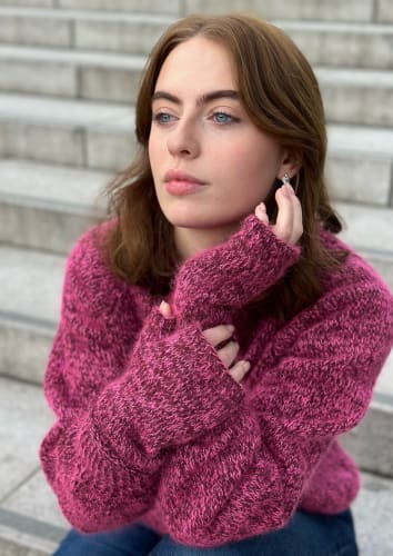 Basic By Bystrikk Bundle (Genser & Skjerf)