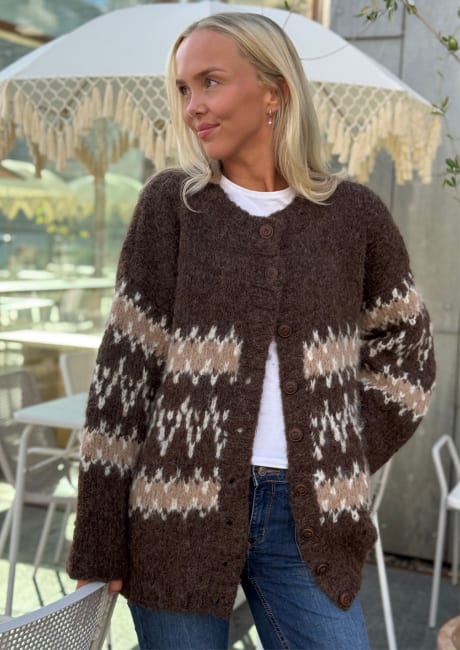 Mocca Cardigan