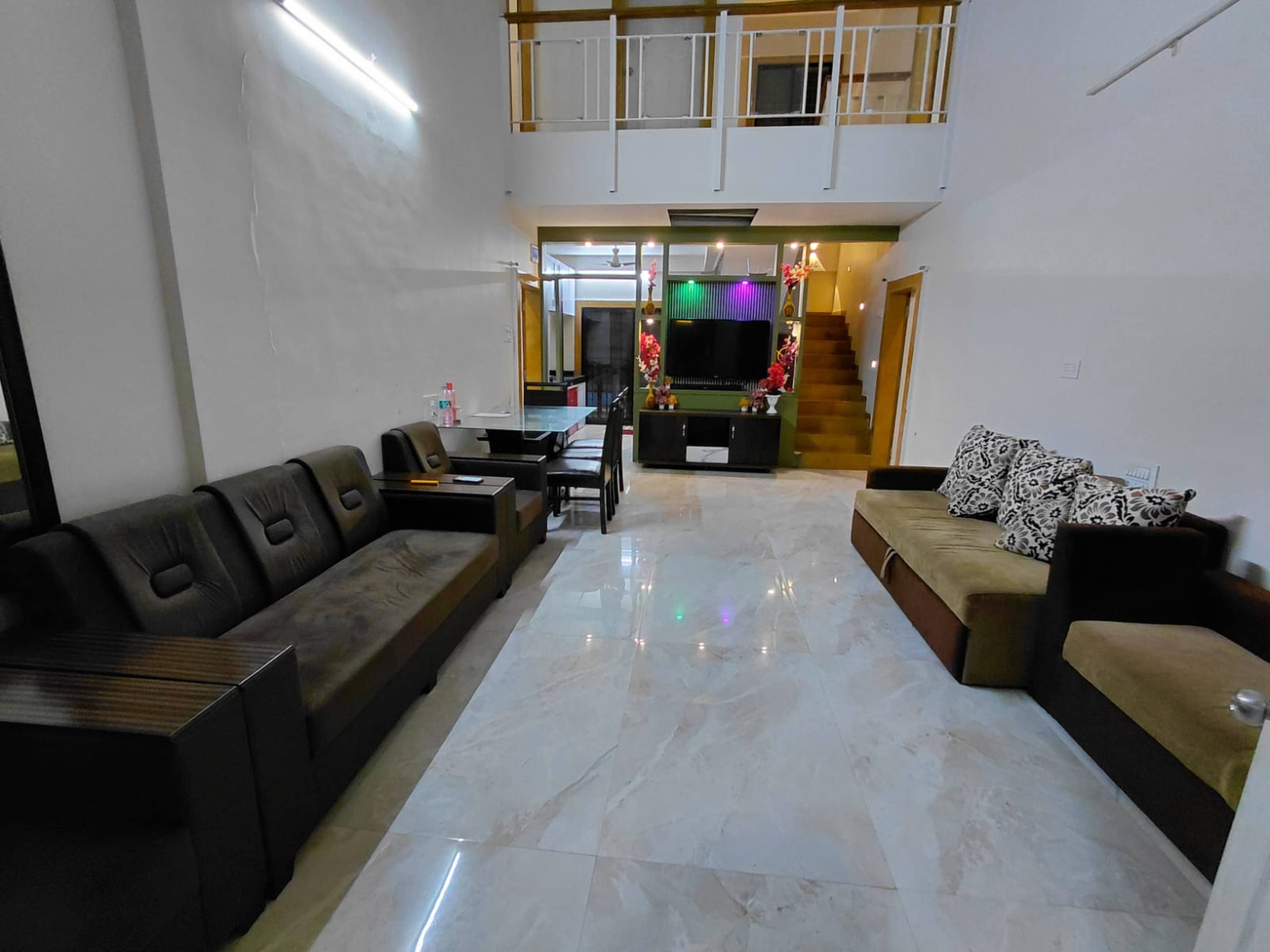 Mist Haven Villa gallery image Infinity Pool in Near Mapro Garden, Mahabaleshwar