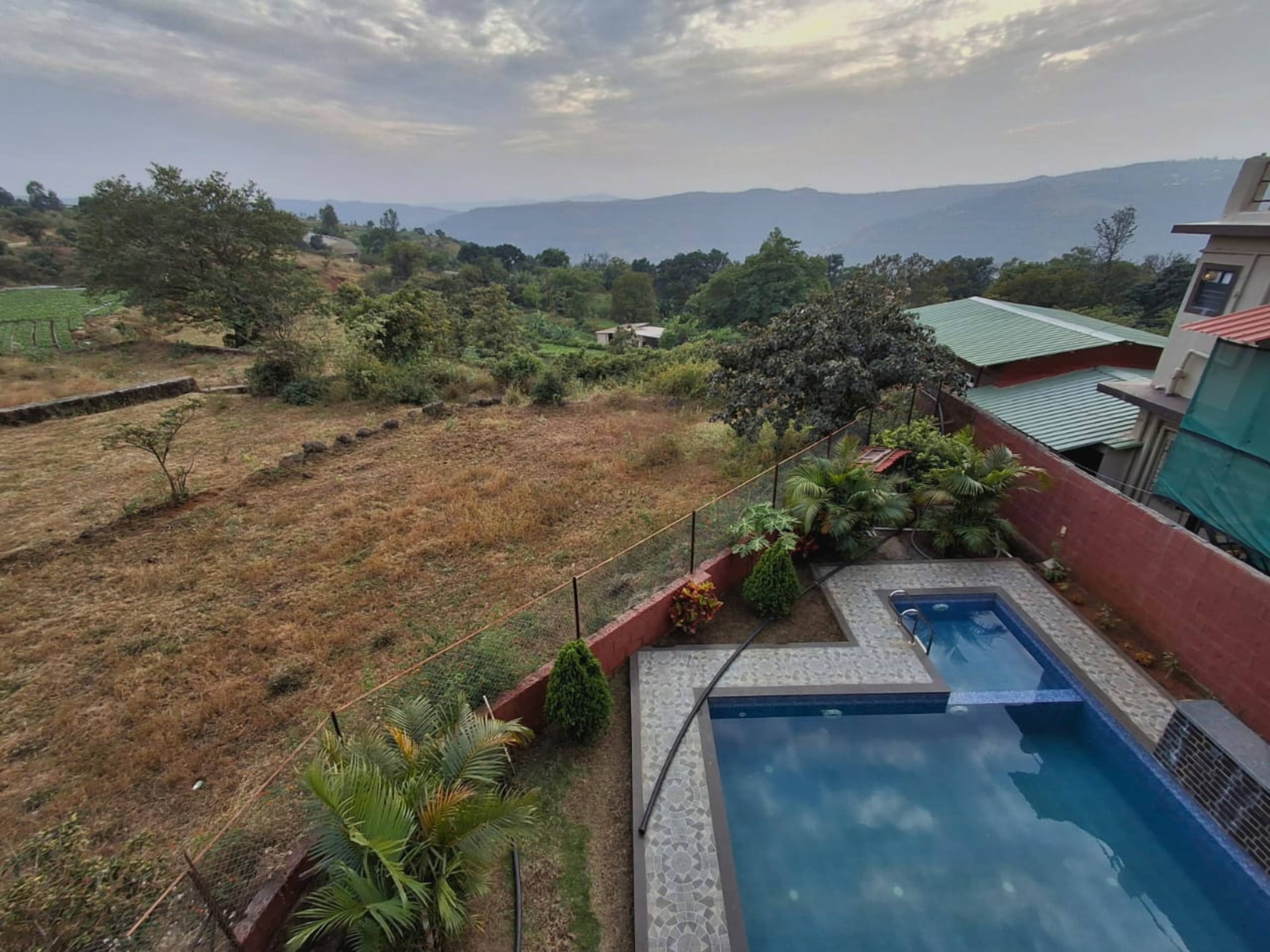 Heritage Manor Villa gallery image Heritage Architecture with Arched Doorways in Panchgani, Mahabaleshwar