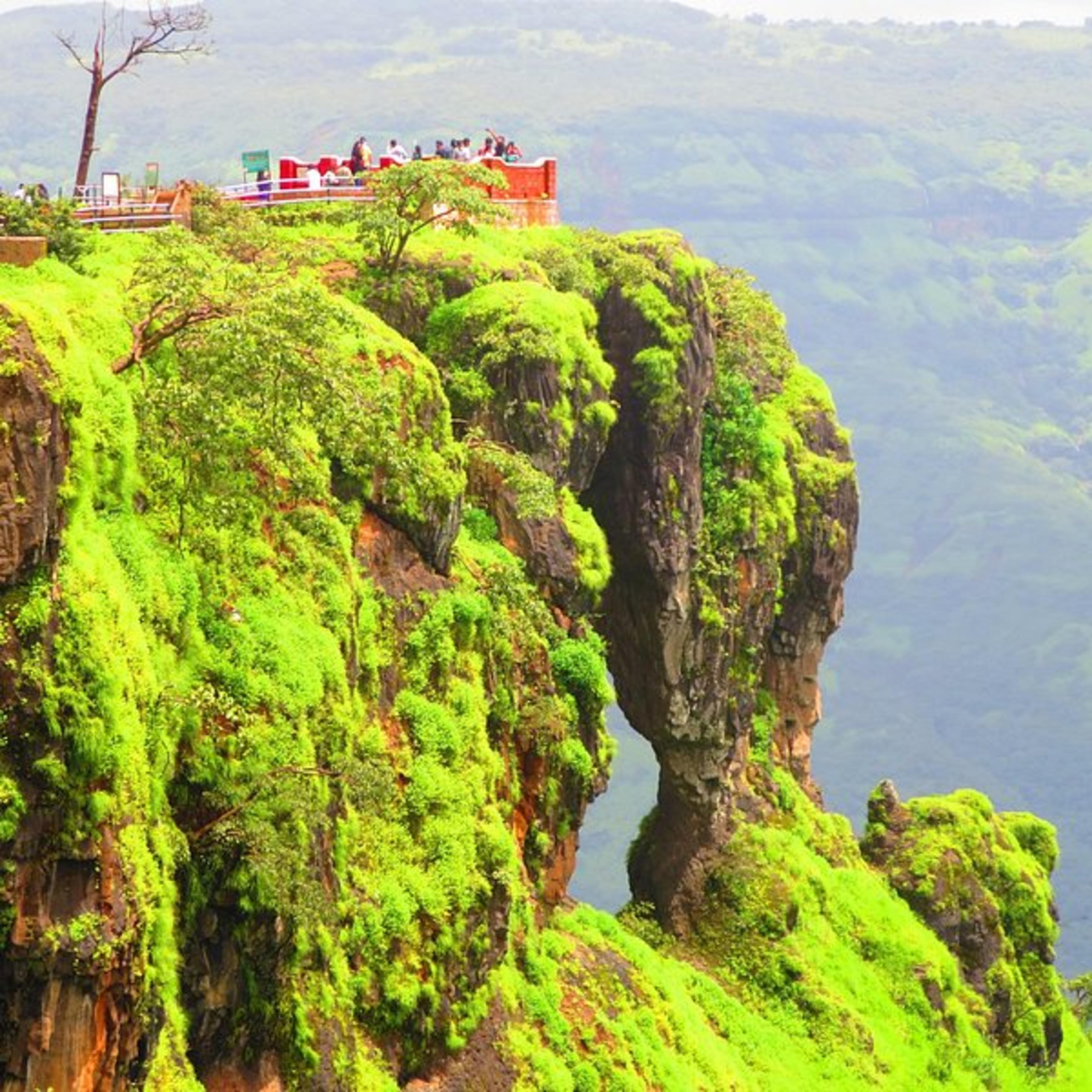 Wilson Point Sunrise Guide: What to Expect, When to Go, and Why It's Worth the 5 AM Alarm travel guide cover in Mahabaleshwar