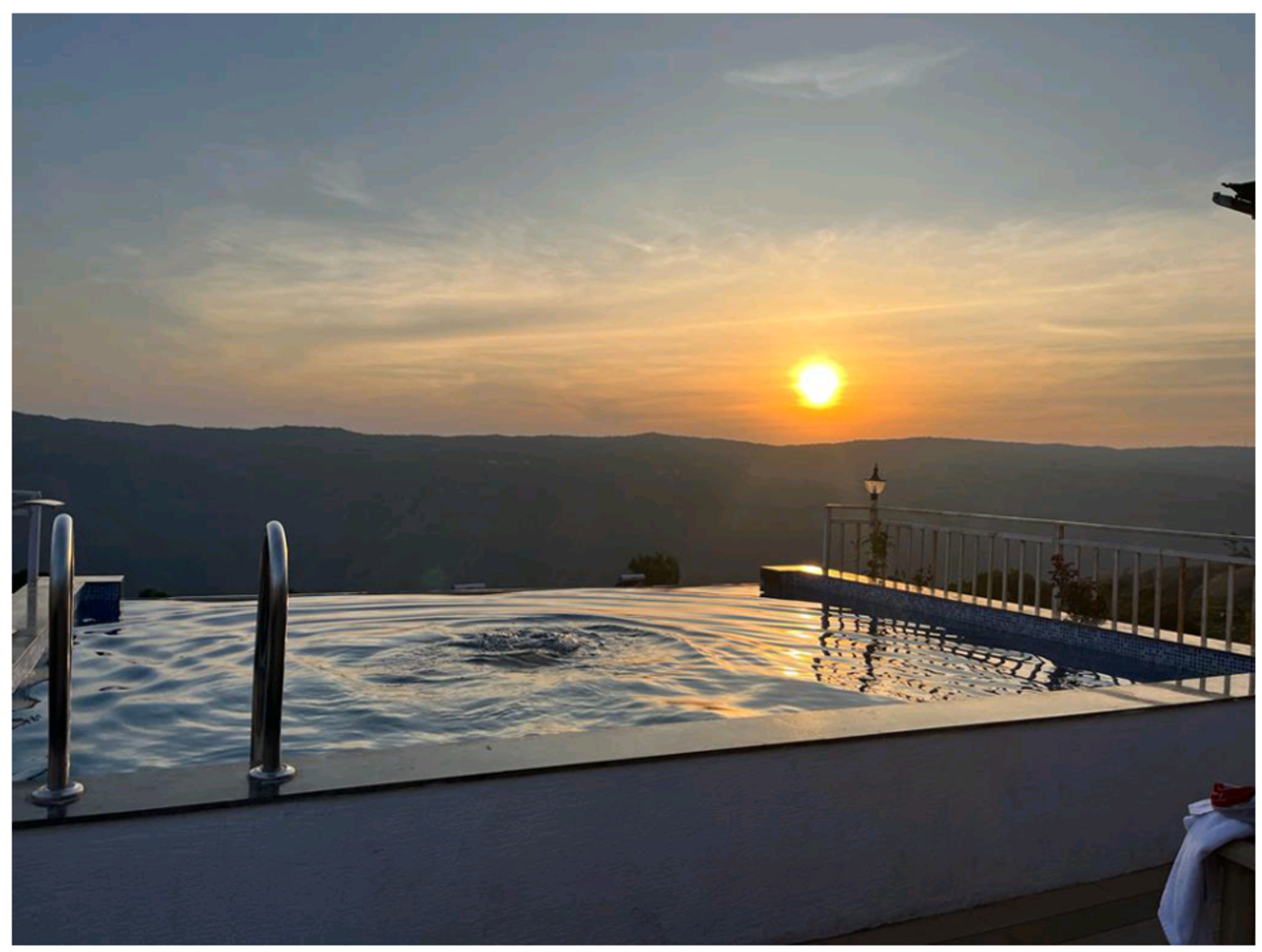 Zen Retreat Villa luxury villa hero image with premium amenities in Mahabaleshwar