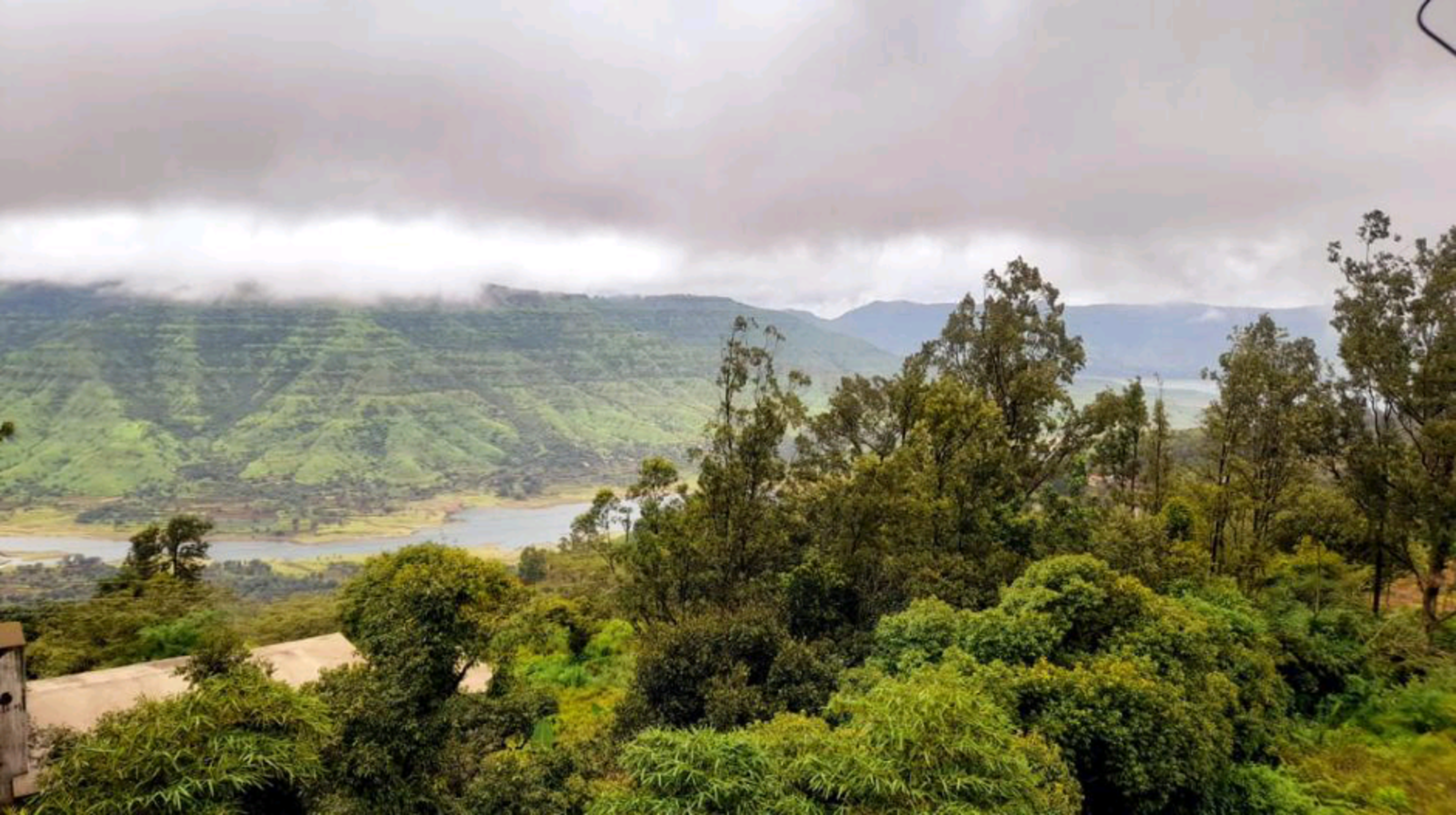 Exotic Oasis Villa luxury villa hero image with premium amenities in Mahabaleshwar