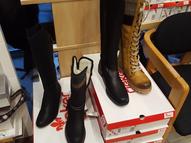 Bottes pour femme C est en vitrine