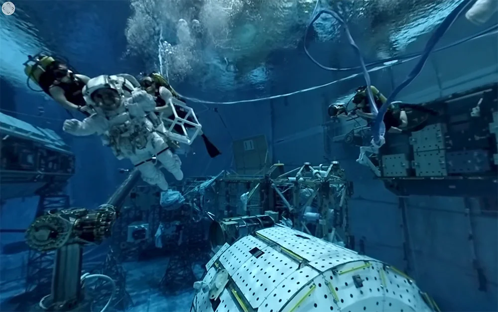 Entrenamiento Caminata Espacial NASA