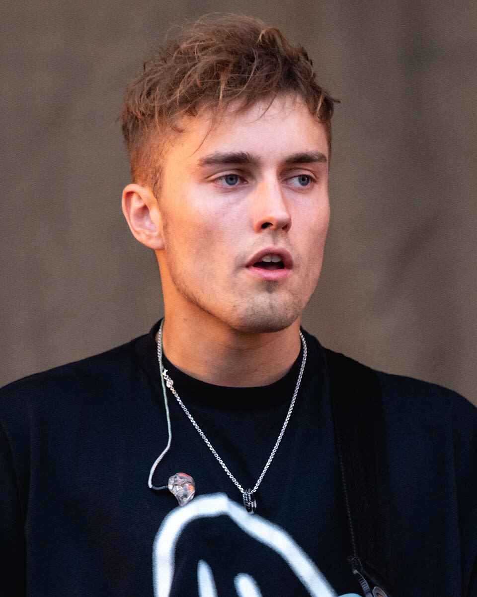 Sam Fender calls out high ticket prices ahead of upcoming tour