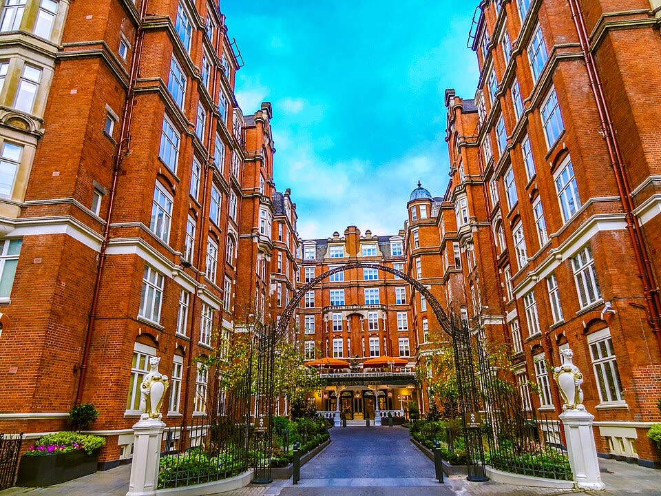 St. Ermin's Hotel, Autograph Collection