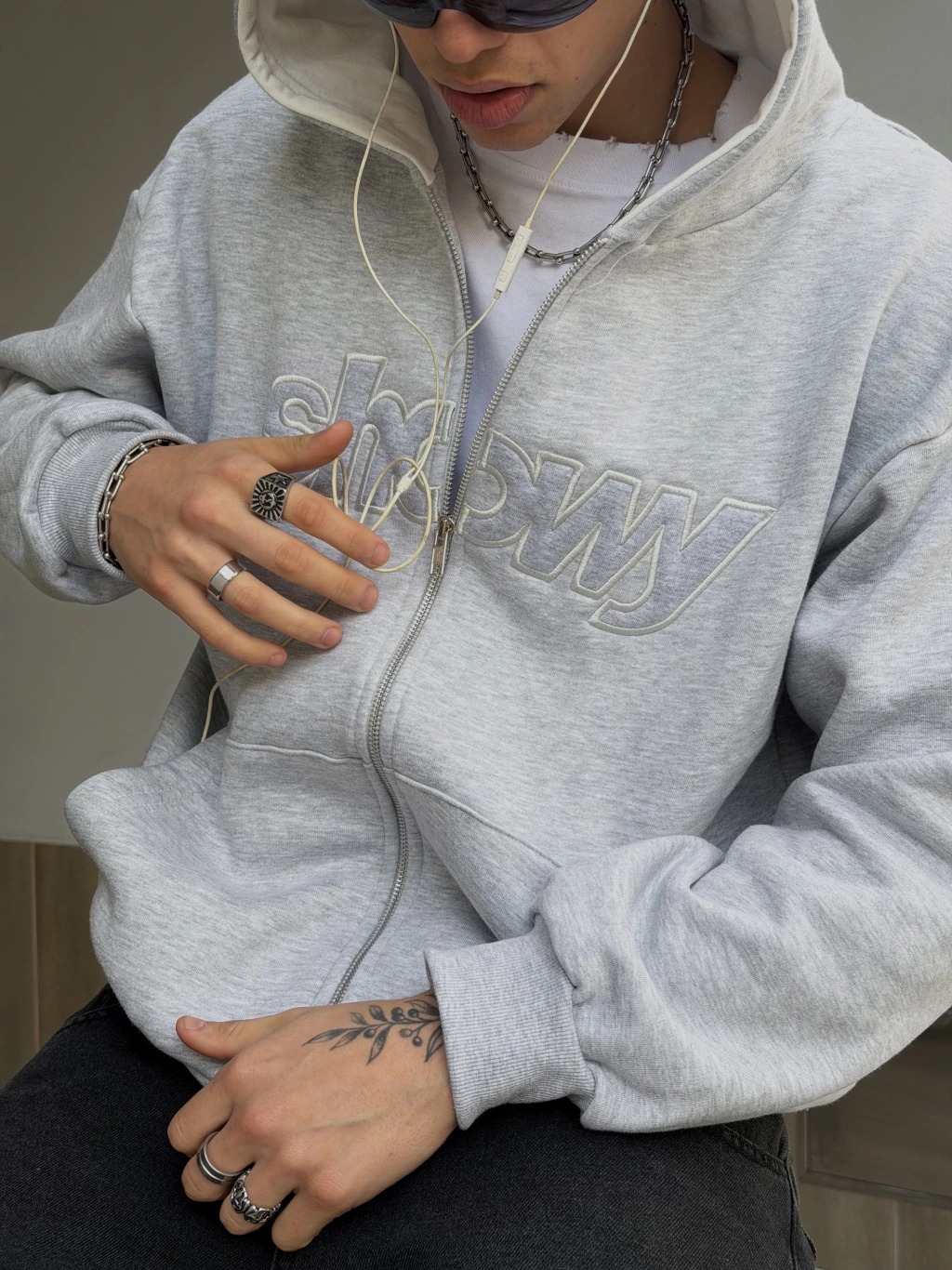 Zip Essentials Grey, foto 7 de 7