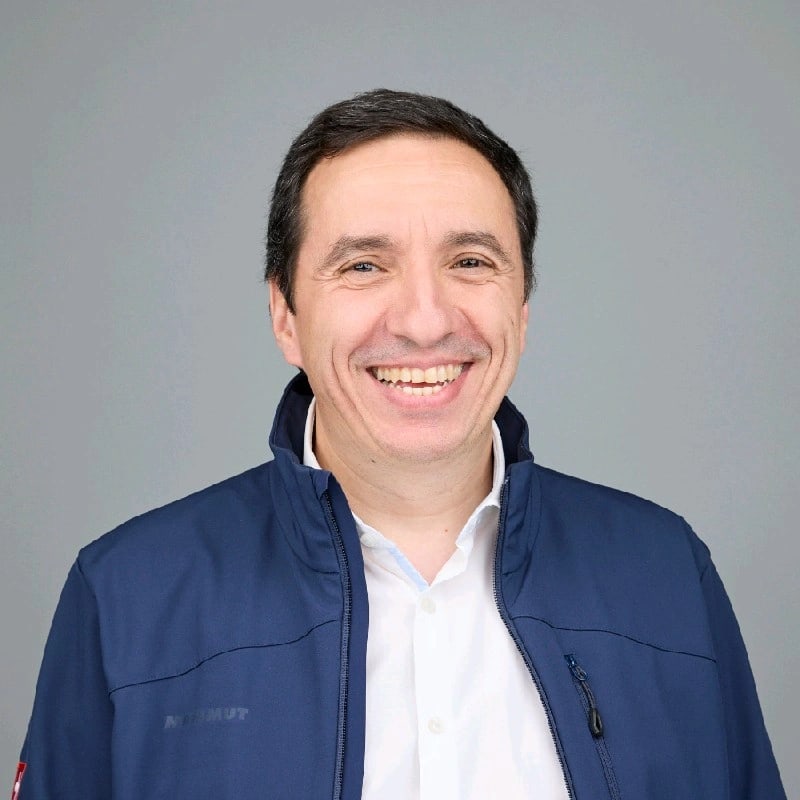 Tony Behnam (Microsoft)