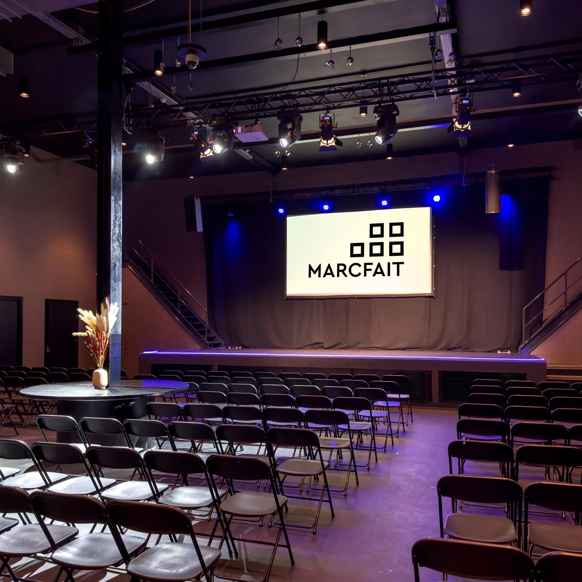 Yellowhat Amsterdam location