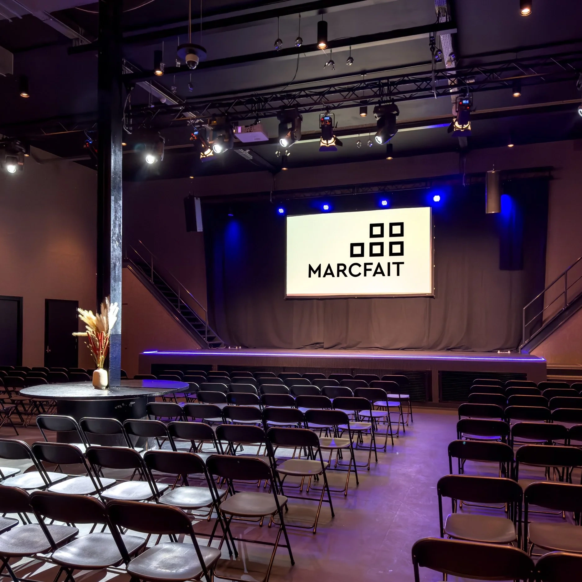 Yellowhat Amsterdam location