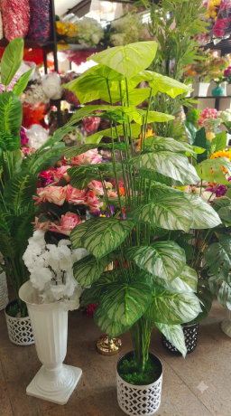 Artificial Variegated Foliage Plant – Large