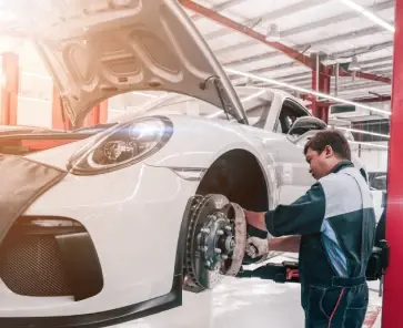 Mobile Car Mechanic Dubai – Professional Car Repair at Your Location