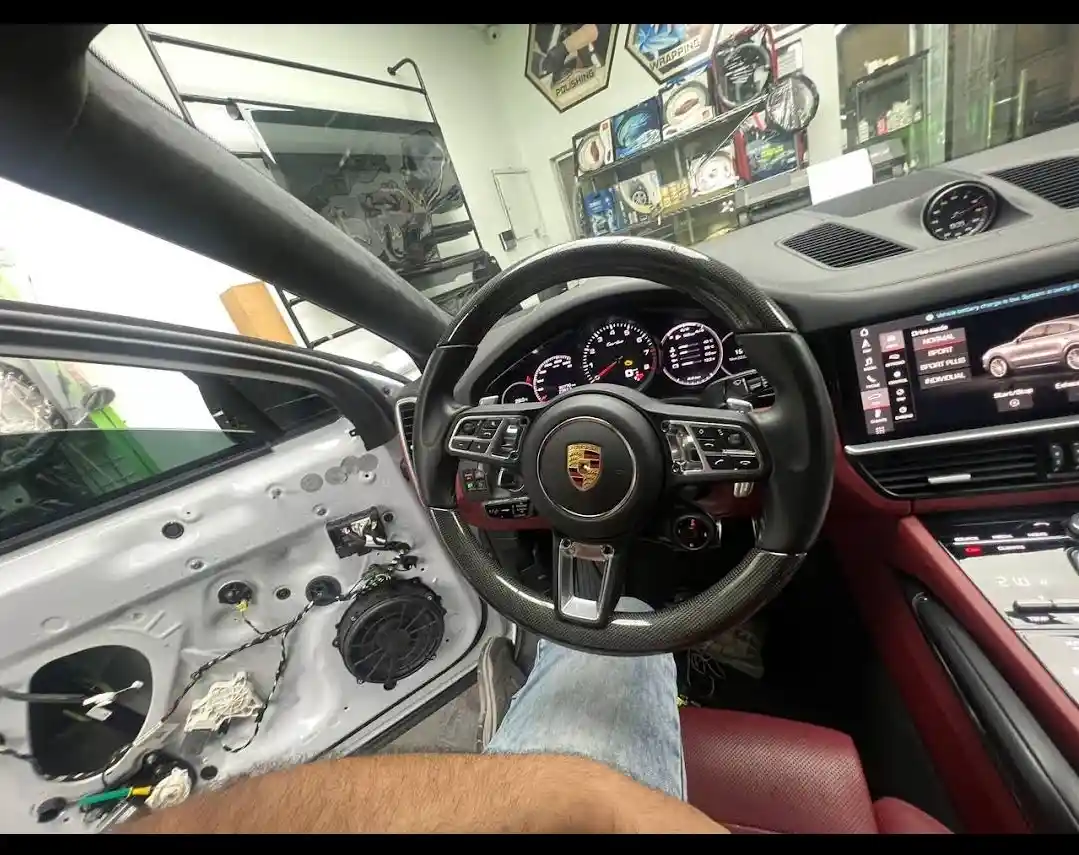 Car Mechanic in Palm Jumeirah