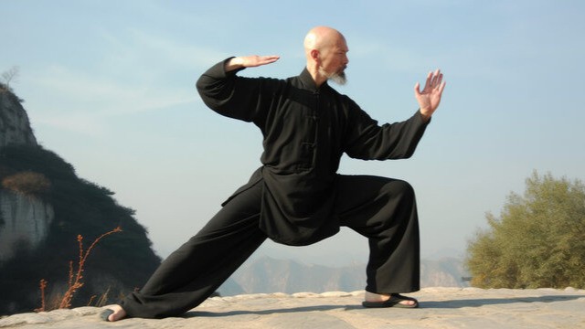 Kung fu fighting | a tudatos választásom az, hogy hiteles globális „think tank”-ek elemzéseit olvasom