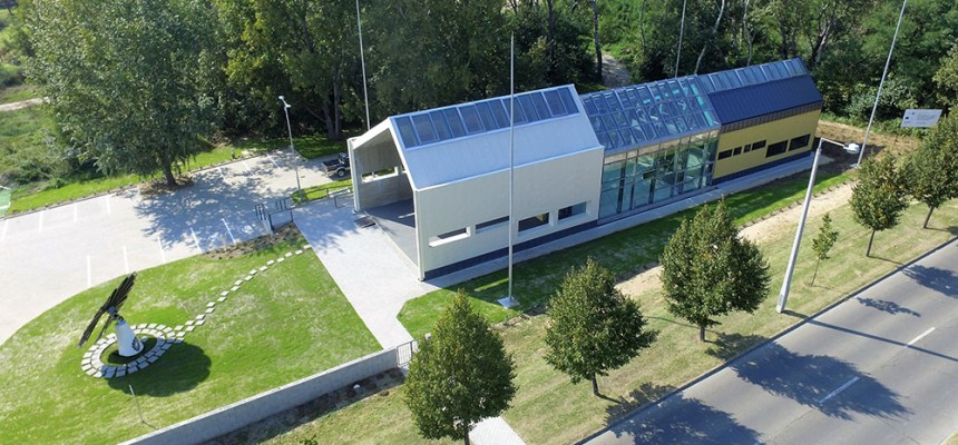 Kitűnően vizsgázott az Energiaház Pakson - ClimeNews Kitűnően vizsgázott az Energiaház Pakson - ClimeNews