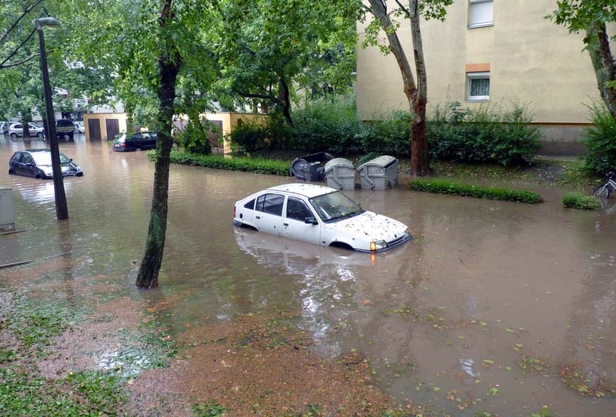 Jósláson alapszik a meteorológia? | Climenews - Hírportál | Pécs 20140803 vihar Jósláson alapszik a meteorológia? | Climenews - Hírportál