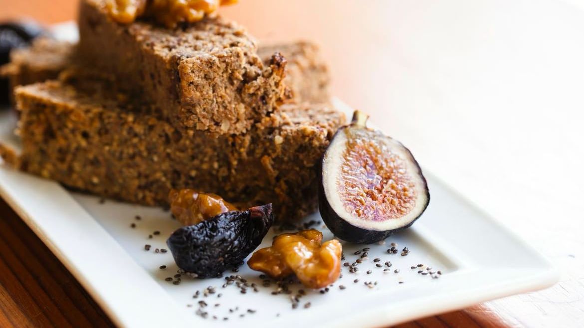 California Walnut and Fig Energy Bars