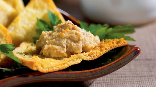 Zesty Walnut Hummus
