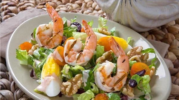 Grilled Shrimp Salad