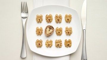 Top Three Reasons Walnuts Are Good For Your Heart