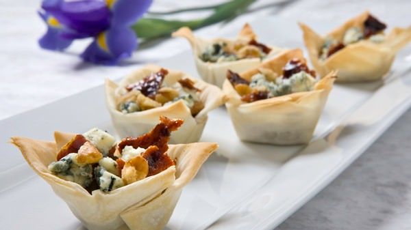Walnut Date Phyllo Cups with Blue Cheese and Candied Bacon