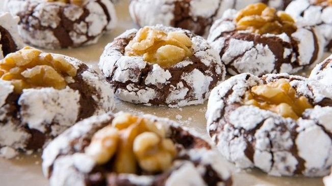 Chocolate Walnut Crinkle Cookies