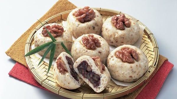 Walnut and Red Bean Paste Steamed Buns