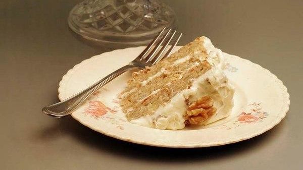 Walnut Hummingbird Cake