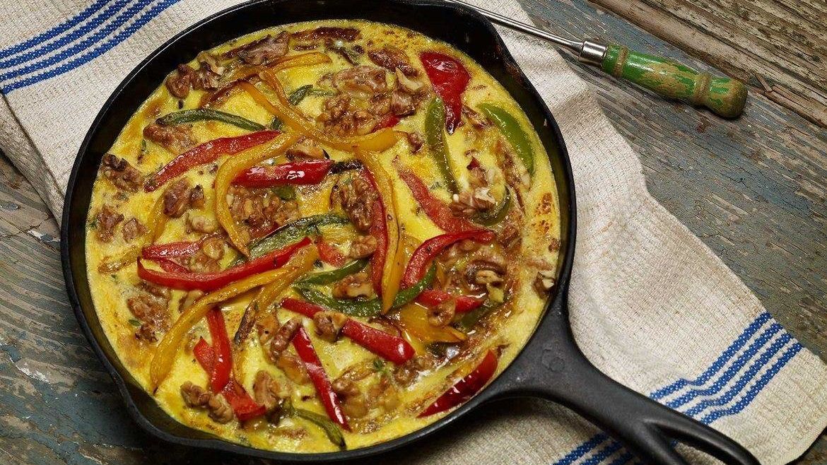 Light Farmhouse Walnut Frittata