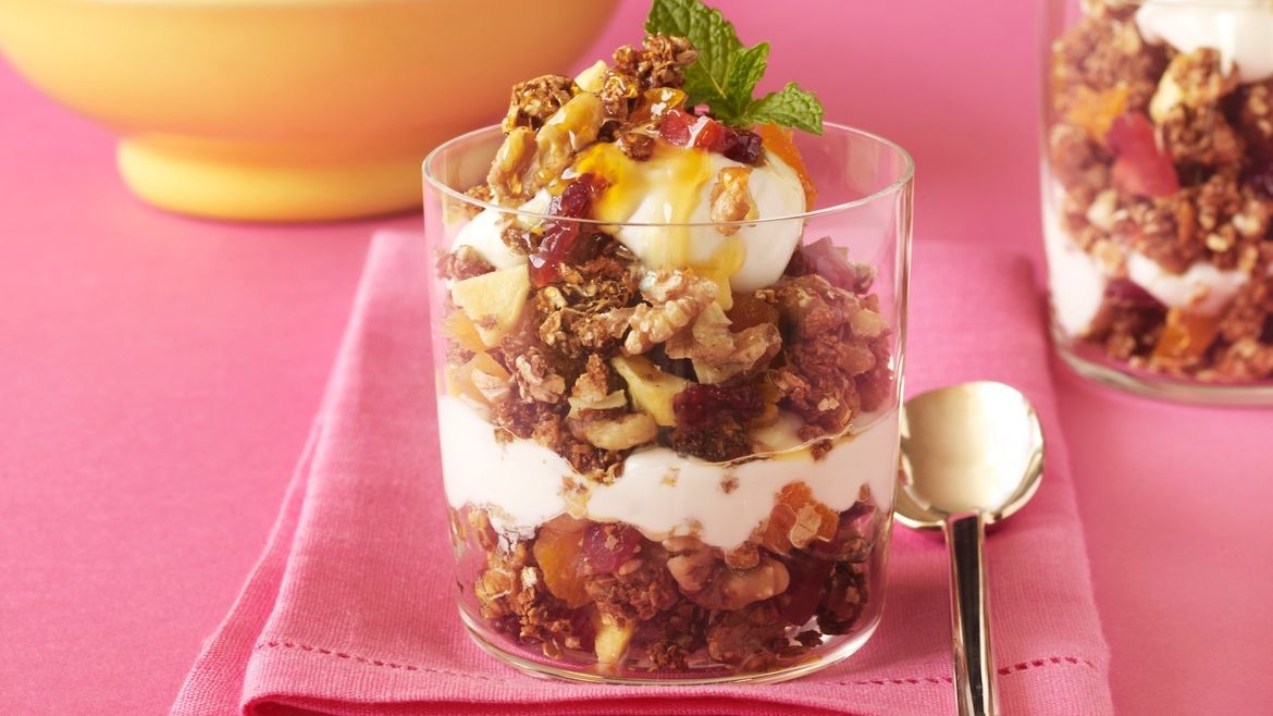 Dried Fruit & Walnut Granola