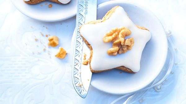 Cinnamon Walnut Stars